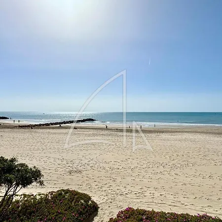 Apartment Ref 2152 - T5 En Rez-de-plage
